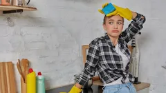 Neustále upratovanie: Psychológovia vysvetlili, čo sa skrýva za túžbou po poriadku