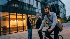 Životná historka: Plagát vo výťahu mi v práci položil otázku, ktorá ma zmenila