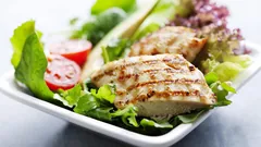 Tajomstvo dokonale pripravených kuracích pŕs: šéfkuchár prezradil šikovný trik