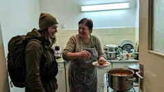 Krátka poviedka: Na nedeľný obed som pridala jednu vec navyše. Dcéra zrazu stíchla