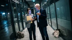 Životná historka: Na porade som išla naplno. Potom mi šéf povedal vetu, ktorá ma zastavila