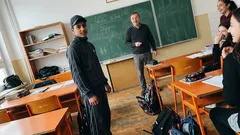 Krátka historka: V autobuse ma jedna veta zo štvrtej triedy udrela do srdca