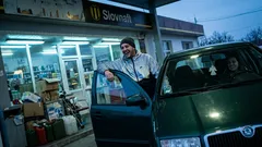 Životná historka: Po poruche na diaľnici som napísal inzerát. Netušil som, kto sa ozve